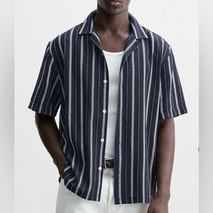 Zara Men’s Textured Striped Short Sleeve Knit Shirt Navy Blue/Tan/White Size M
